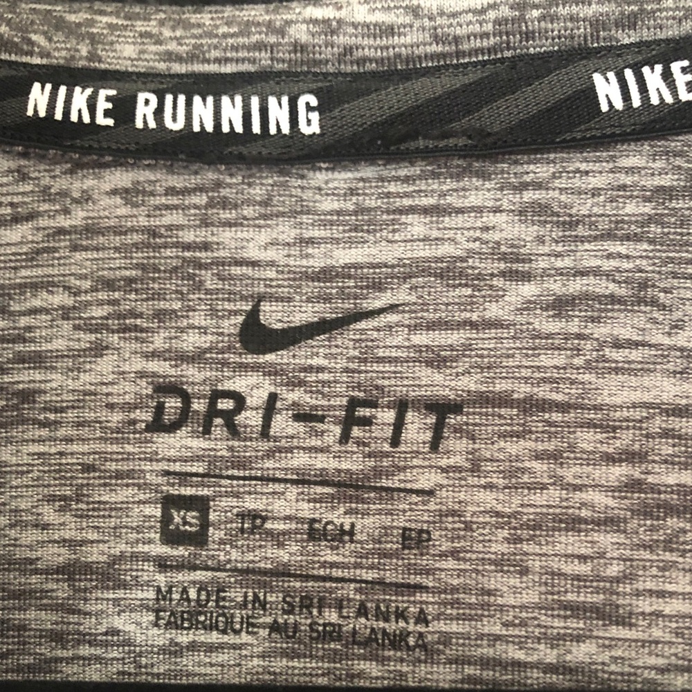 nike jacket - Picture 3 of 3